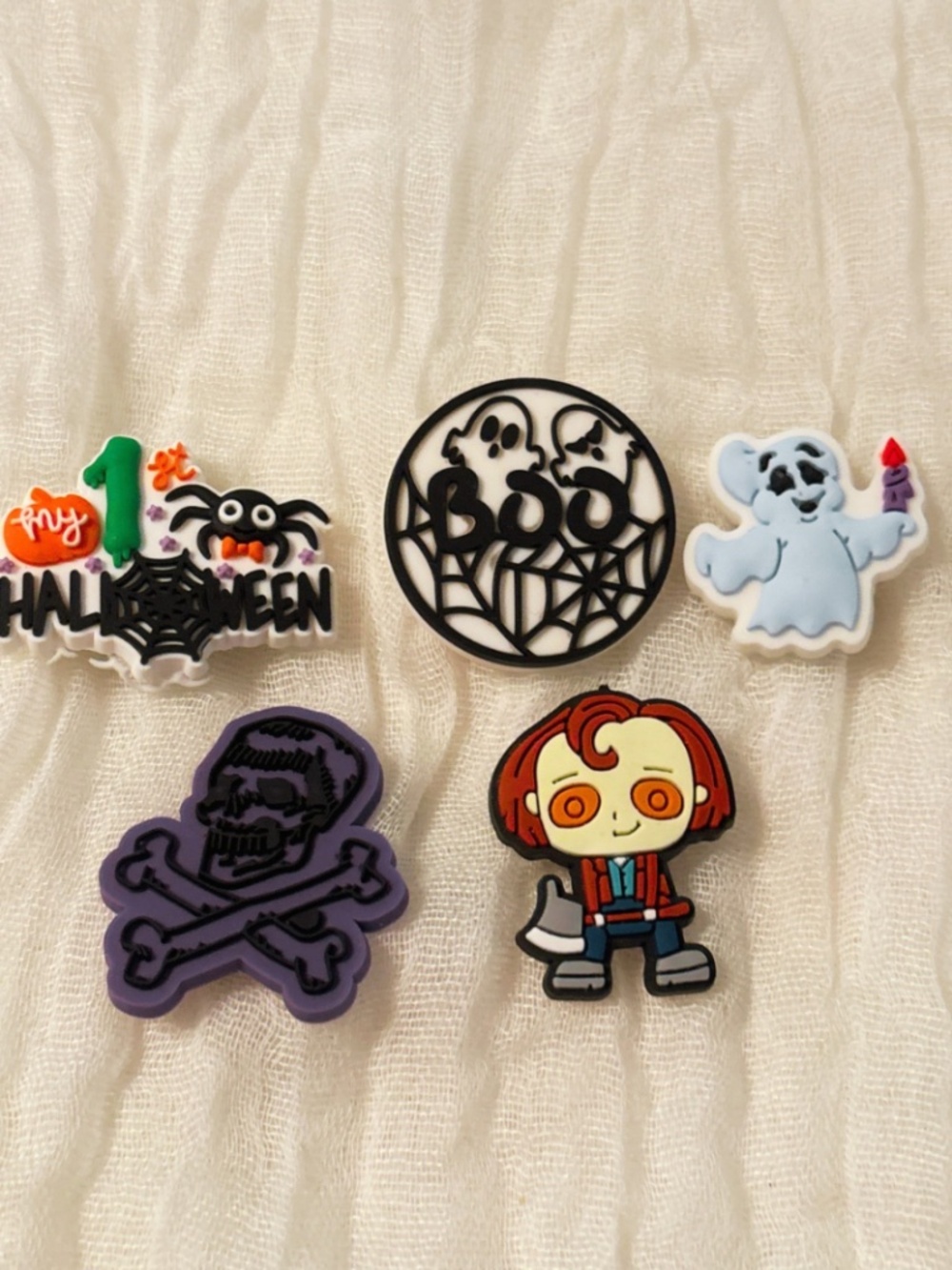 Set # 24 – 5 Pack Random Halloween Jibbitz/Croc Charms